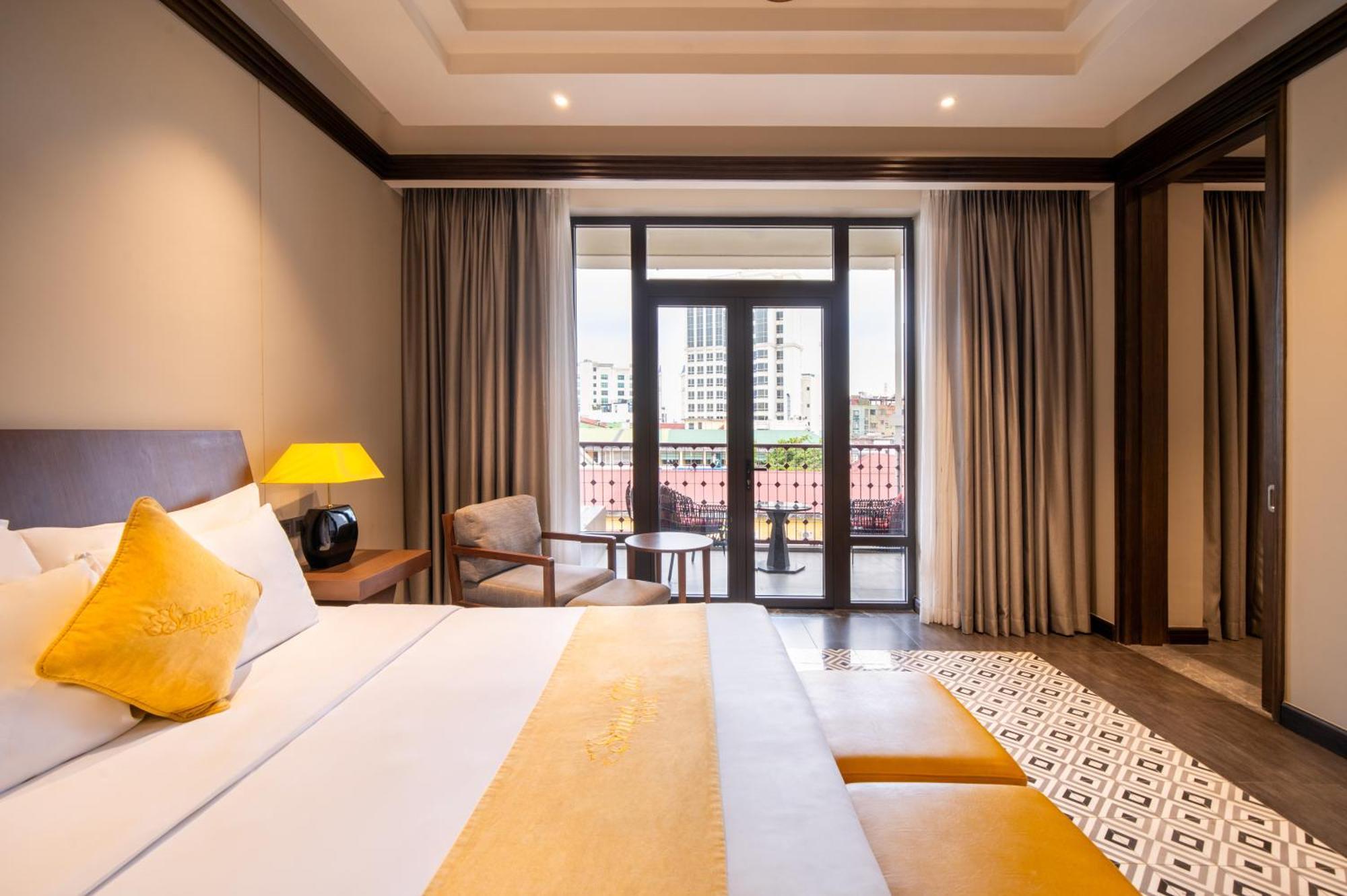 Senna Hue Hotel Exteriér fotografie Deluxe Room